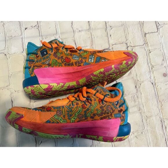 Adidas Men\'s Size 6 SM Dame 7 Basketball Shoes Orange Maximalist Doodle Print main image 4